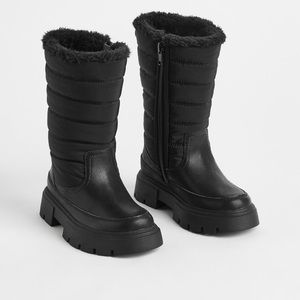 H&M girls warm boots. Black. Size US 2.5/ EU 34